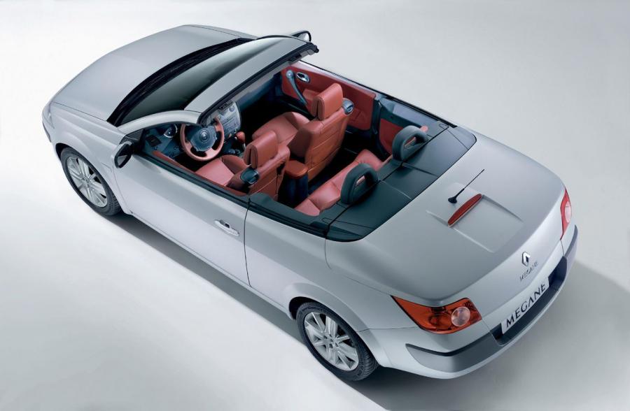  Renault Megane 2001 года  (фото 14 из 35)